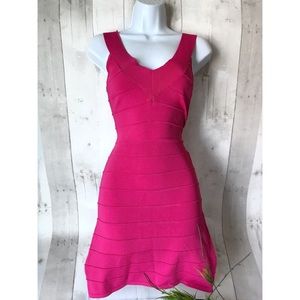 S O L D | Bodycon Sleeveless Dress